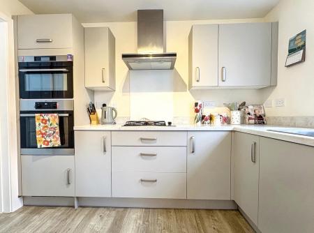 3 bedroom Detached house for sale in Hurley Place, Hugglescote, LE67