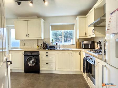3 bedroom Semi-detached house for sale in Ashford Road, Whitwick, LE67