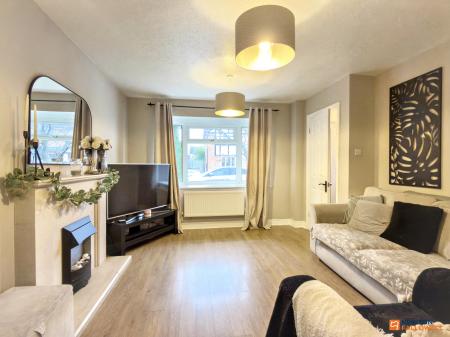 3 bedroom Semi-detached house for sale in Ashford Road, Whitwick, LE67