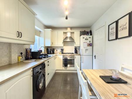 3 bedroom Semi-detached house for sale in Ashford Road, Whitwick, LE67