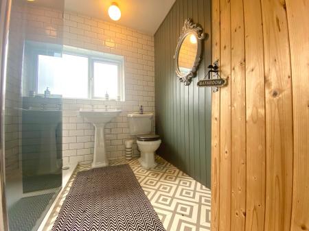 3 bedroom Semi-detached house to let in Zion Hill, Coleorton, LE67