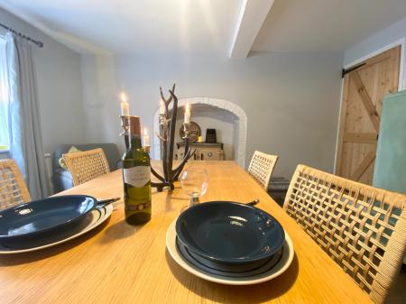 3 bedroom Semi-detached house to let in Zion Hill, Coleorton, LE67