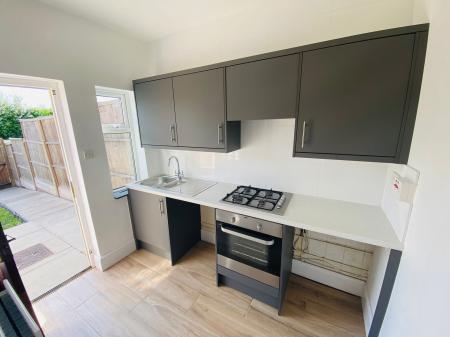 2 bedroom Terraced House to let in Victoria Street, Melbourne, DE73