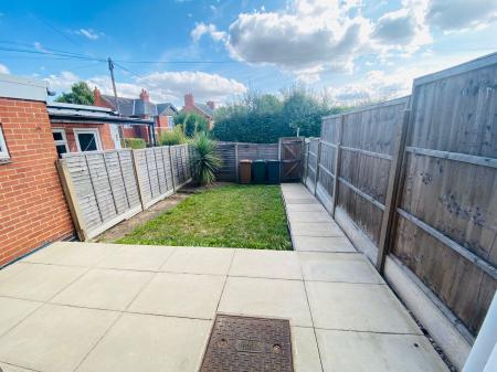 2 bedroom Terraced House to let in Victoria Street, Melbourne, DE73