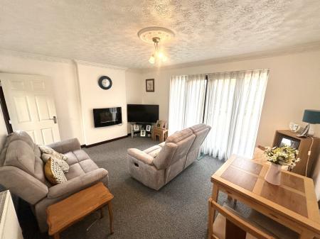 3 bedroom Bungalow to let in Swithland Close, Markfield, LE67