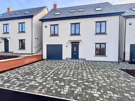 Holly Croft, Oakthorpe, DE12