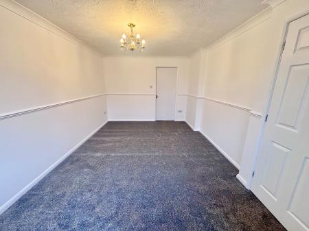 3 bedroom Semi-detached house to let in Highgate, Ashby-De-La-Zouch, LE65