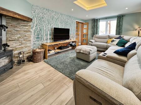 5 bedroom Detached house for sale in 12 Thistleton Lane, South Witham, Grantham, NG33