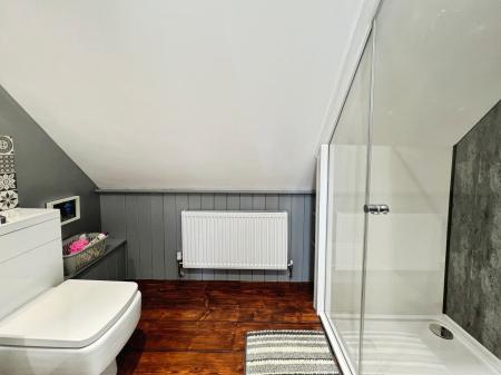 5 bedroom Detached house for sale in 12 Thistleton Lane, South Witham, Grantham, NG33