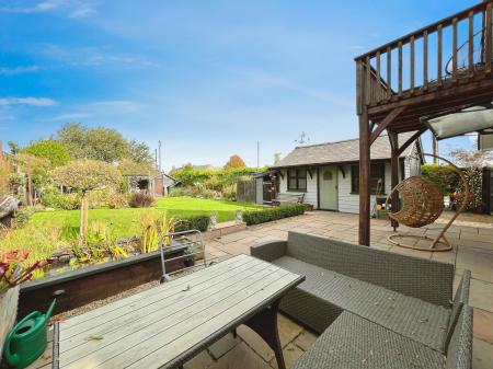 5 bedroom Detached house for sale in 12 Thistleton Lane, South Witham, Grantham, NG33