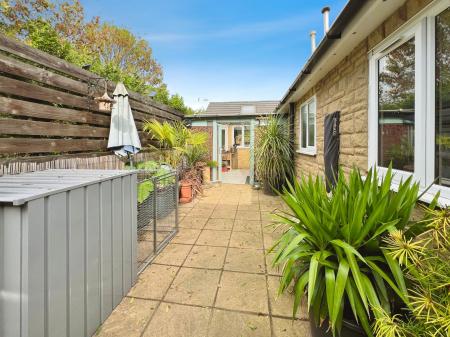 5 bedroom Detached house for sale in 12 Thistleton Lane, South Witham, Grantham, NG33