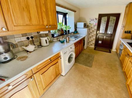 4 bedroom Detached house for sale in Belton Grove, Grantham, NG31