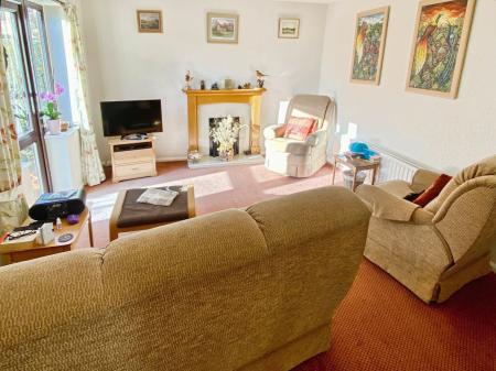 4 bedroom Detached house for sale in Belton Grove, Grantham, NG31