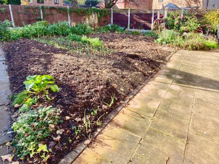 4 bedroom Detached house for sale in Belton Grove, Grantham, NG31