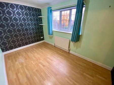 4 bedroom Detached house for sale in Bennington Close, Long Bennington, Newark, NG23