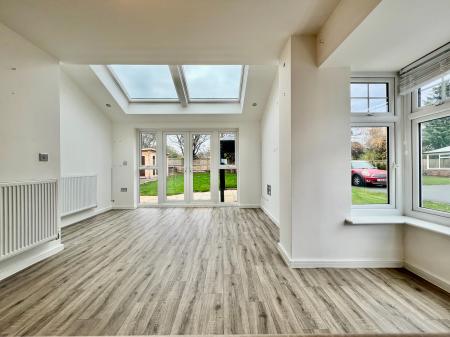 3 bedroom Detached house for sale in Blissett Drive, Grantham, NG31