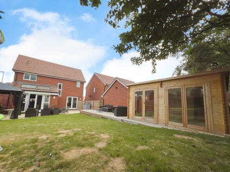 3 bedroom Detached house for sale in Blissett Drive, Grantham, NG31