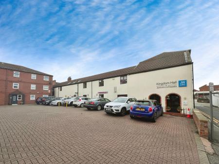 Unit 1 & 2 St Johns Court + 90 Commerical Road, Grantham