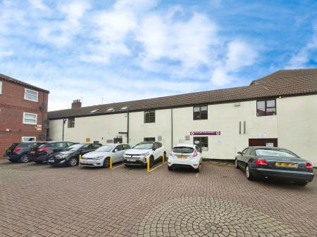 0 bedroom Commercial Property for sale in Unit 1 & 2 St Johns Court + 90 Commerical Road, Grantham