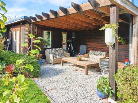 4 bedroom Detached house for sale in Chapel Lane, Ingoldsby, Grantham, NG33