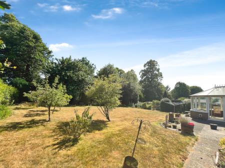 3 bedroom Bungalow for sale in Croft Drive, Grantham, NG31