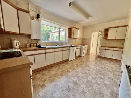 3 bedroom Bungalow for sale in Croft Drive, Grantham, NG31