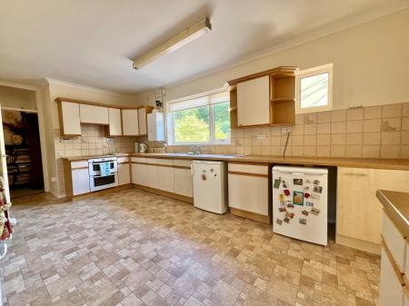 3 bedroom Bungalow for sale in Croft Drive, Grantham, NG31