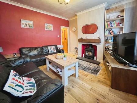 4 bedroom Terraced House for sale in Dudley Road, Grantham, NG31