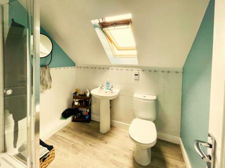 3 bedroom Town house for sale in Ermine Street, Ancaster, Grantham, NG32