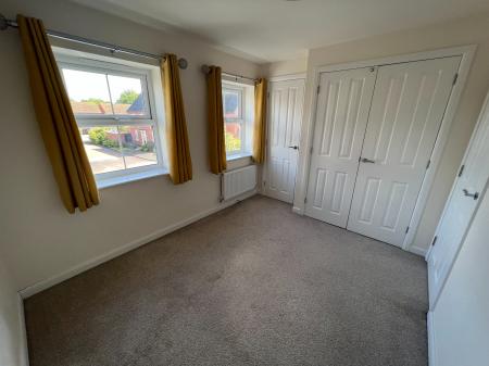 2 bedroom End of terrace house for sale in Peveril Place, Grantham, NG31