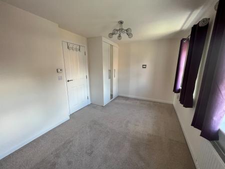 2 bedroom End of terrace house for sale in Peveril Place, Grantham, NG31
