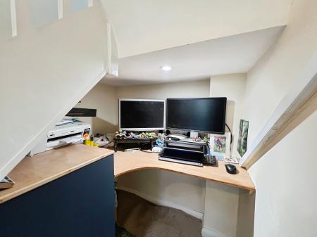 2 bedroom Terraced House for sale in Springfield Road, Grantham, NG31