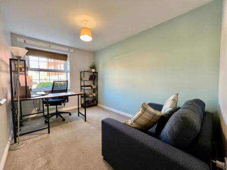 2 bedroom Flat for sale in Wilks Road, Grantham, NG31