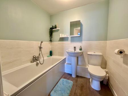 2 bedroom Flat for sale in Wilks Road, Grantham, NG31