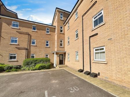 2 bedroom Flat for sale in Wilks Road, Grantham, NG31