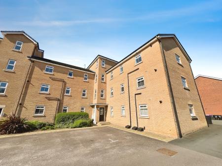 2 bedroom Flat for sale in Wilks Road, Grantham, NG31