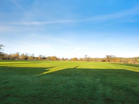 2 bedroom Bungalow for sale in Lime Tree Close, Fulbeck, Grantham, NG32