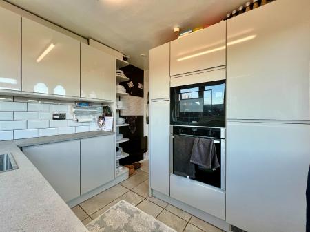 2 bedroom Bungalow for sale in Lime Tree Close, Fulbeck, Grantham, NG32