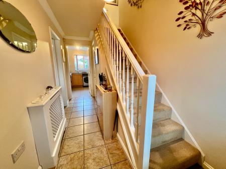 4 bedroom Detached house for sale in Berkshire Drive, Grantham, NG31