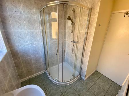 3 bedroom Semi-detached house for sale in Dale Road, Grantham, NG31