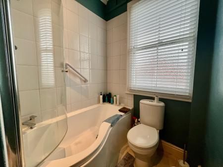 4 bedroom End of terrace house for sale in Castlegate, Grantham, NG31