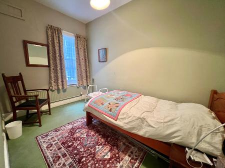 4 bedroom End of terrace house for sale in Castlegate, Grantham, NG31