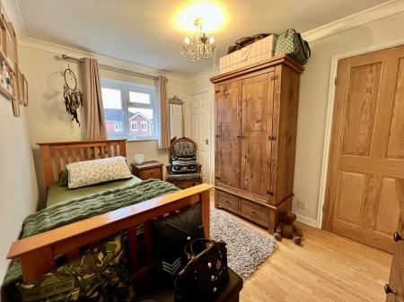 3 bedroom Detached house for sale in Baysdale Grove, Grantham, NG31