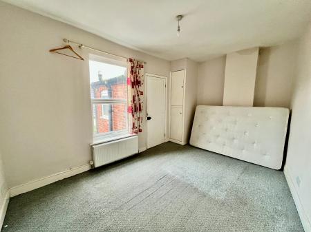 2 bedroom Terraced House for sale in Dudley Road, Grantham, NG31