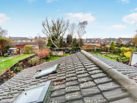 3 bedroom Semi-detached house for sale in Westerdale Road, Grantham, NG31