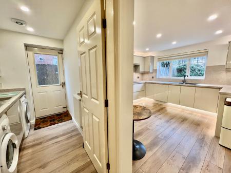 5 bedroom Detached house for sale in Barrowby Road, Grantham, NG31