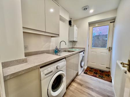 5 bedroom Detached house for sale in Barrowby Road, Grantham, NG31