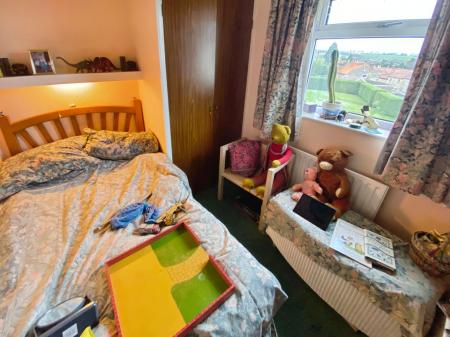 3 bedroom Semi-detached house for sale in The Crescent, Wilsford, NG32