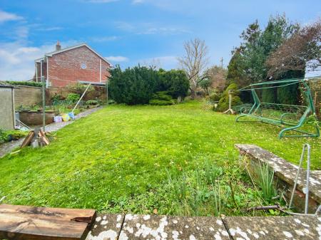 3 bedroom Semi-detached house for sale in The Crescent, Wilsford, NG32