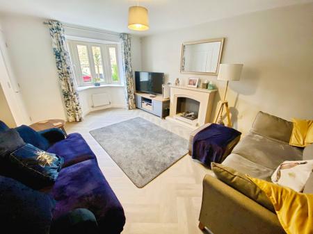 3 bedroom End of terrace house for sale in Watt Avenue, Colsterworth, Grantham, NG33